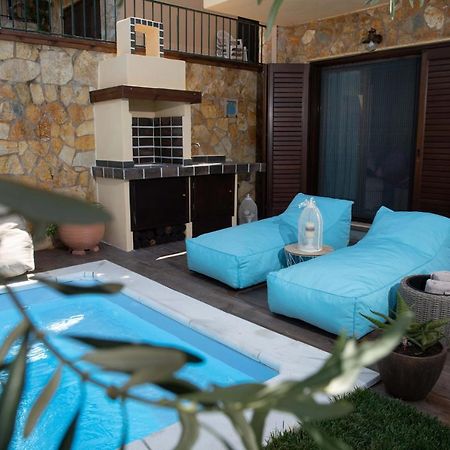 Dandy Villas Nea Roda - Melodic Waves - Private - Pool - Parking - Cellar Zewnętrze zdjęcie
