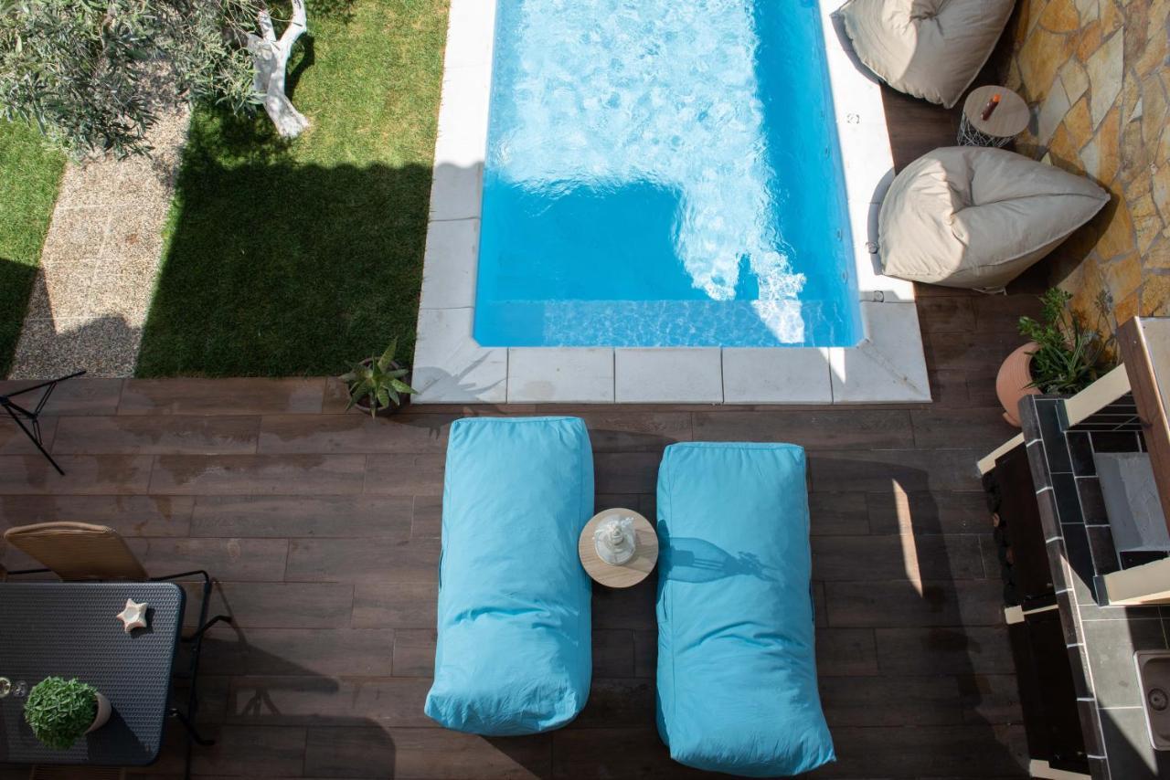 Dandy Villas Nea Roda - Melodic Waves - Private - Pool - Parking - Cellar Zewnętrze zdjęcie